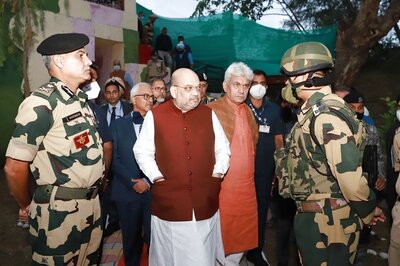 Amit Shah Extends J&K Visit, to Spend Night With CRPF Troopers in Pulwama