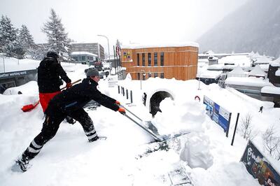 Swiss on High Avalanche Alert on Eve of World Economic Forum in Davos