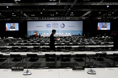 Economy in Slump, India Faces Bigger Test as Climate Summit Begins With 'Point of No Return' Warning