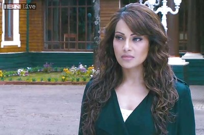 Bipasha Basu is one of the finest actors I've ever come across, enjoys a huge fan following in Pakistan: Imran Abbas