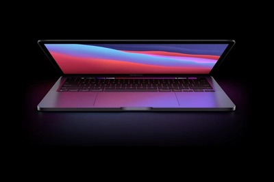 Apple MacBook Pro (13-Inch) With Intel CPU Is Cheaper Than Ever on Amazon