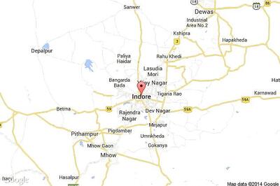 Truck mows down 4-yr-old child, mob torch vehicle