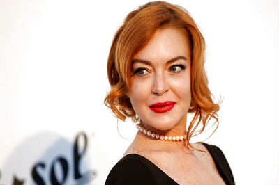Lindsay Lohan Offers First Look At Her Debut Beauty Line