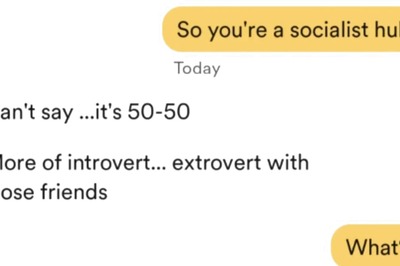 Bumble User Mistakes Socialist For Social Skills, Internet Responds With Witty One-Liners