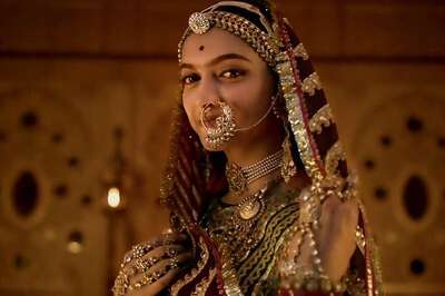 Padmaavat: Neetu and Rishi Kapoor Shower Deepika with Praises and Flowers After Watching The Film