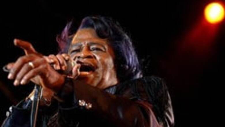 Legendary singer James Brown dies