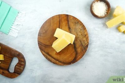 How to Clean Beeswax