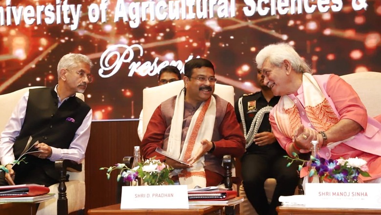 'Unlocking Opportunities to Connect with Global Mainstream': Jaishankar Inaugurates J-K's 1st Int'l Education Fair
