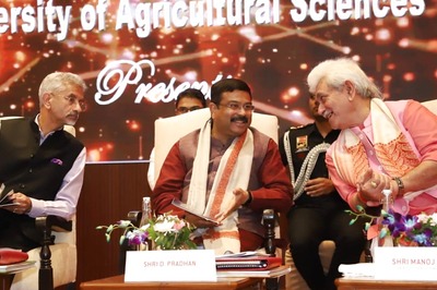 'Unlocking Opportunities to Connect with Global Mainstream': Jaishankar Inaugurates J-K's 1st Int'l Education Fair