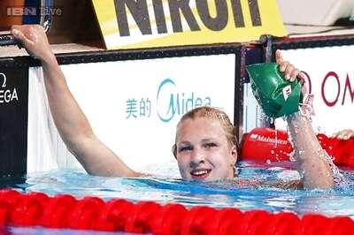 Ruta Meilutyte sets world record in 50 breaststroke