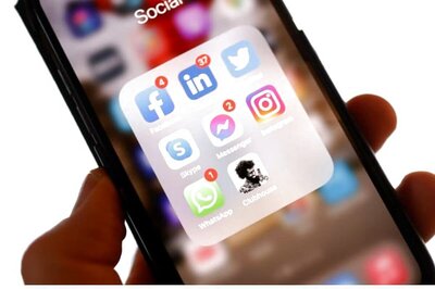 Clubhouse Integrates Instagram Direct Message-Inspired 'Backchannel'