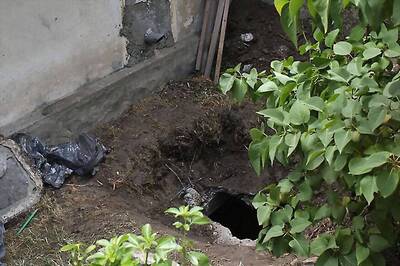 4-year-old Boy in Mumbai Dies after Falling into Septic Tank Covered with Wooden Plank