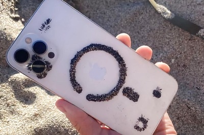 Man Posts About 'Magnetic Sand' Discover, Finds Out His iPhone's MagSafe Is Attracting Sand