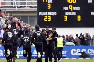 Kiwis win the thriller to sweep T20 series | Full score