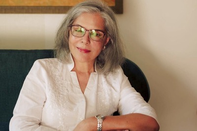 Zeenat Aman To Make A Big Screen Comeback? Veteran Actress Breaks Silence On Instagram