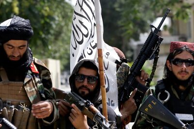 'You are Our Only Remaining Hope': Son of Assassinated Anti-Taliban Fighter Asks US for Weapons