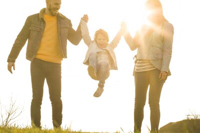 What’s the Right Way to Deal With Childhood Trauma? Here’s What Expert Says