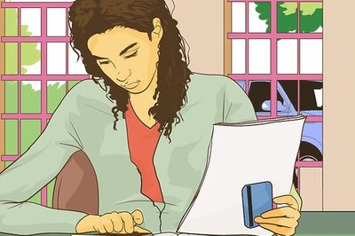 How to Use Retail Store and Gas Credit Cards