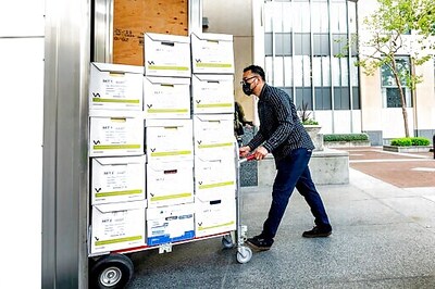 Apple's App Store Chief Fends Off Attacks In Antitrust Trial