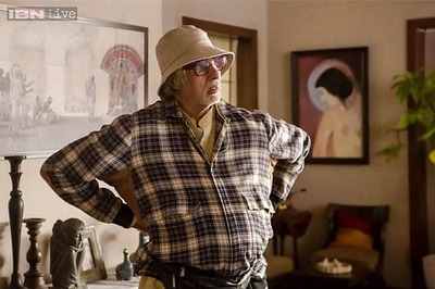 Oversized jacket, long gray hair and a paunch! Amitabh Bachchan transforms himself for Shoojit Sircar's 'Piku'