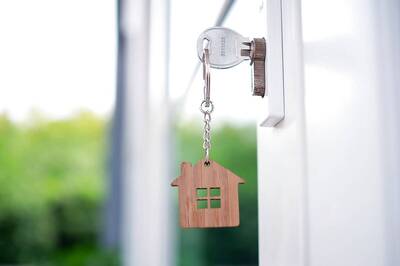 Planning to Buy a Property in April? Here are the Auspicious Days and Time