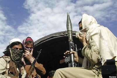 Taliban attack on key Pakistan naval dockyard foiled