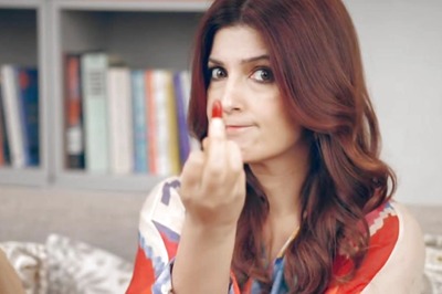 Twinkle Khanna Shows 'Middle Finger' To Trolls Saying Women Over 50 Shouldn't Wear Red Lipstick; Watch