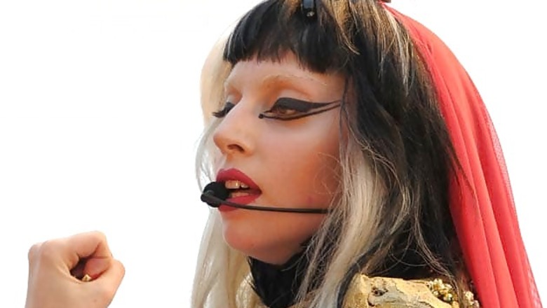 Lady Gaga comes in support of the LGBT community in Russia