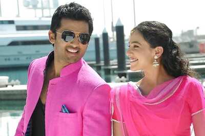 'Gunde Jaari Gallanthayyinde' to have a Tamil remake?