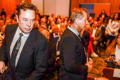 'My Firstborn Died in My Arms': Elon Musk Says He Won’t Restore Alex Jones’ Twitter Account