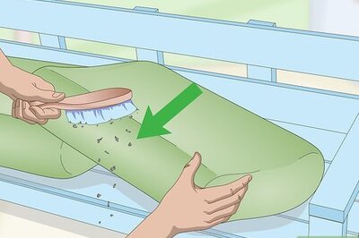 How to Store Outdoor Cushions for the Winter