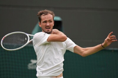 Wimbledon 2023: Daniil Medvedev Beats Out Marton Fucsovics to Reach Last 16