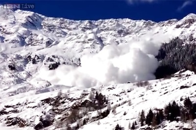 Eight soldiers of Kumaon Scouts trapped in avalanche near Pithoragarh, three dead