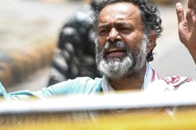 Lakhimpur: SKM Suspends Yogendra Yadav for Visiting Family of BJP Worker Killed in Violence