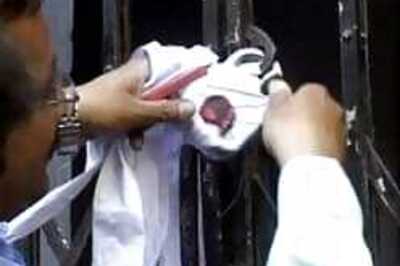 Residents, traders protest MCD sealing