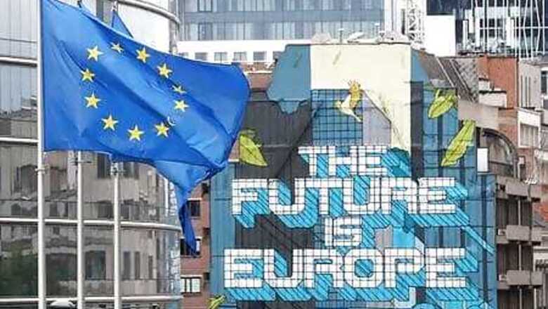 EU agrees first COVID-19 vaccine deal with AstraZeneca in WHO blow