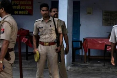 3 Kashmir Students Suspended for Praising Pak Players After Victory Against India in Cricket