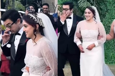 Aamir Khan Teary-Eyed As He Walks Ira Khan Down The Aisle With Ex-Wife Reena Dutta; Watch Video