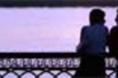 For happy marriage, save sex for honeymoon!