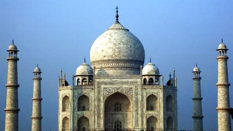 Dubai realty project to have huge Taj Mahal replica