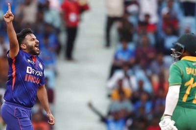 WATCH: Shardul Thakur Outfoxes South Africa Skipper Temba Bavuma With a Jaffa in 1st ODI