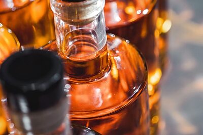 Delhi Bars, Hotels Refuse to Serve Alcohol After Expiry of Excise Licences; Noida Liquor Shops See Surge