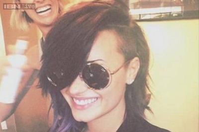 Demi Lovato chops off her hair