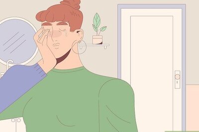 How to Cry Without People Knowing