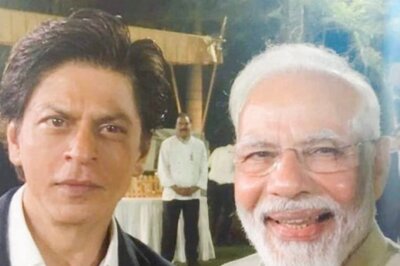 Shah Rukh Khan Wishes PM Narendra Modi on His 72nd Birthday, Says 'Take a Day Off And Enjoy Sir'