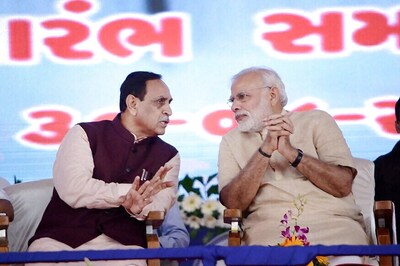 Gujarat Election Result 2017: Can Vijay Rupani, the First CM Since Narendra Modi to Face Electorate, Fill the PM’s Big Boots?