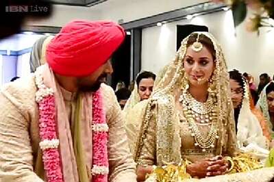 Watch: Rannvijay Singha takes vows, performs at his big fat Punjabi wedding to Priyanka Vohra