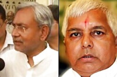 IIM-A invite leads to Lalu-Nitish spat