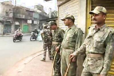 Minor incidents mar curfew in Hyderabad