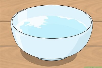 How to Perform a Male Manicure